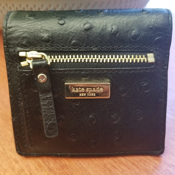 Kate Spade leather Wallet - Picture 4 of 4
